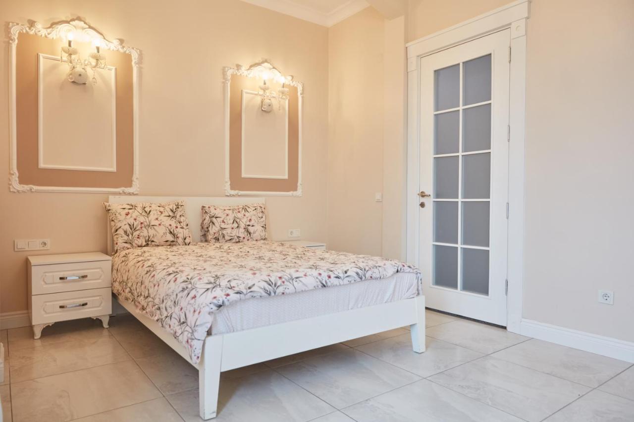 Great View Of Taksim Square, Luxury Furnished On Main Street Of Taksim, Partial Sea View Apartment Istanbul Ngoại thất bức ảnh