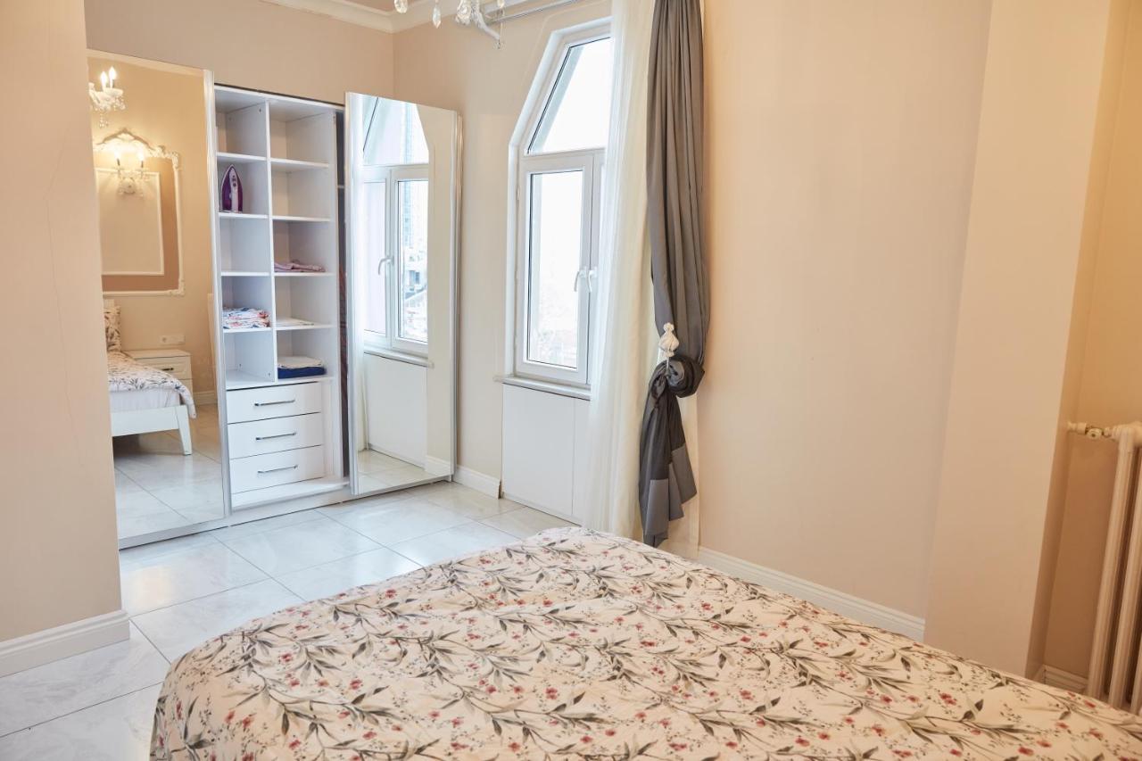 Great View Of Taksim Square, Luxury Furnished On Main Street Of Taksim, Partial Sea View Apartment Istanbul Ngoại thất bức ảnh