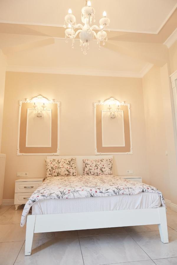Great View Of Taksim Square, Luxury Furnished On Main Street Of Taksim, Partial Sea View Apartment Istanbul Ngoại thất bức ảnh