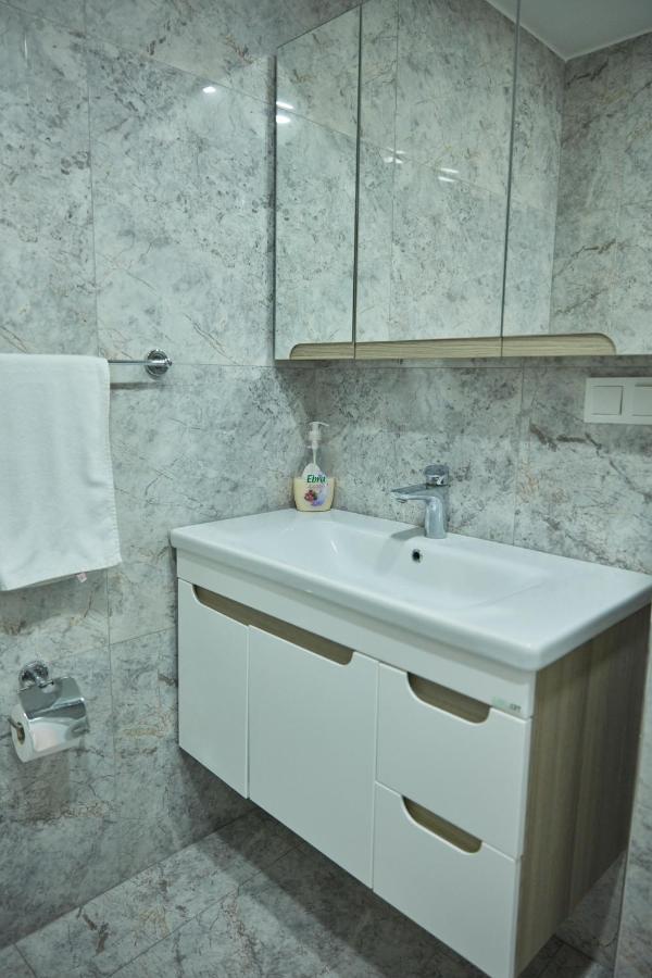 Great View Of Taksim Square, Luxury Furnished On Main Street Of Taksim, Partial Sea View Apartment Istanbul Ngoại thất bức ảnh